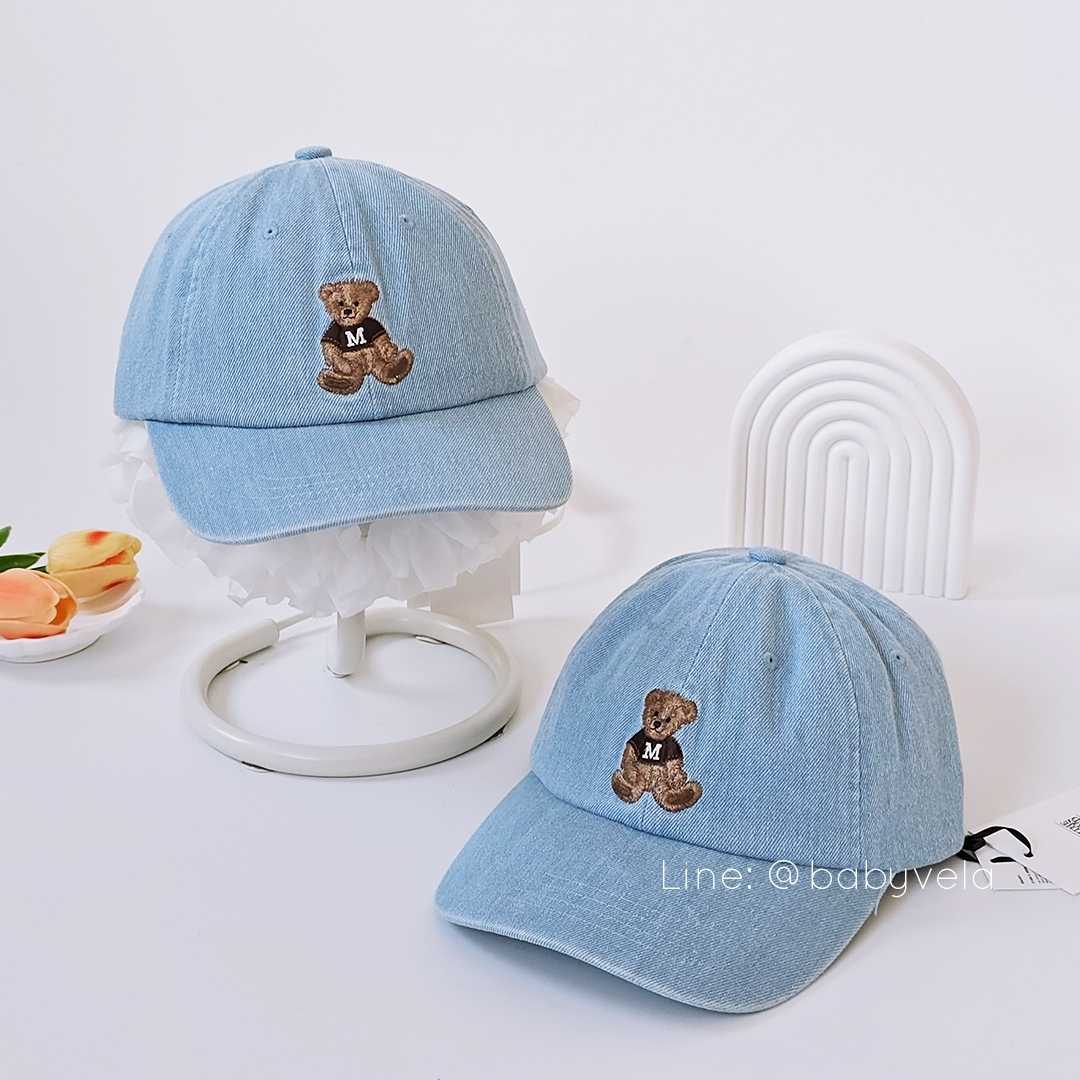 Marithe Embroidery Bear Cap (Light Blue)