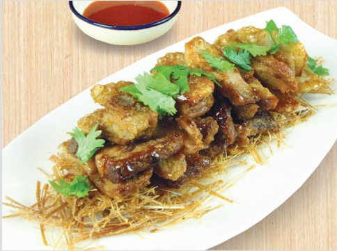 หมูกรอบทอดน้ำปลา