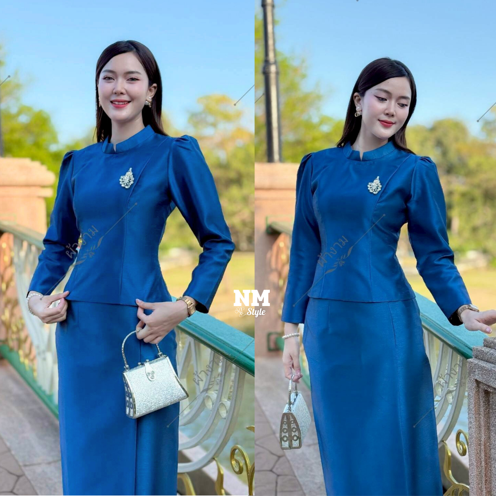 เสื้อไทยบรมพิมาน เนื้อผ้าไหมสี่เส้น คอจิตรลดา แขนยาว งานเข้ารูปทรงสวย พรางหุ่น สง่างามมาก