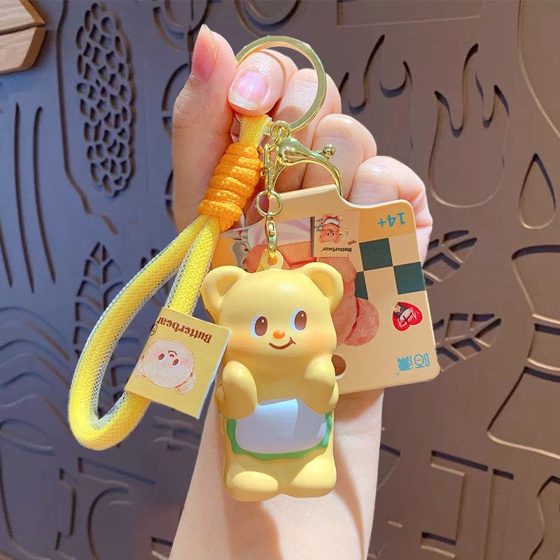 พร้อมส่ง🧸🧀พวงกุญแจButterbear สกุชชี่