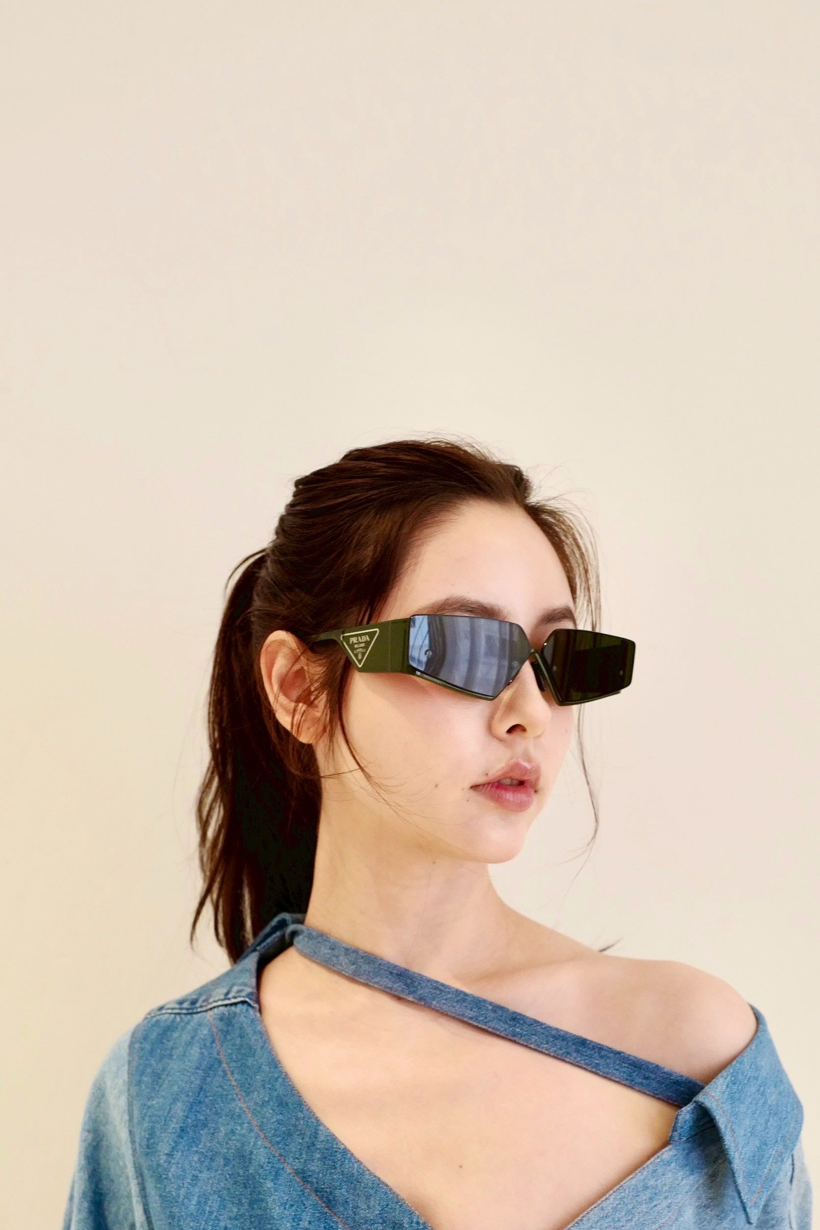 SALE EYEWEAR - PRADA