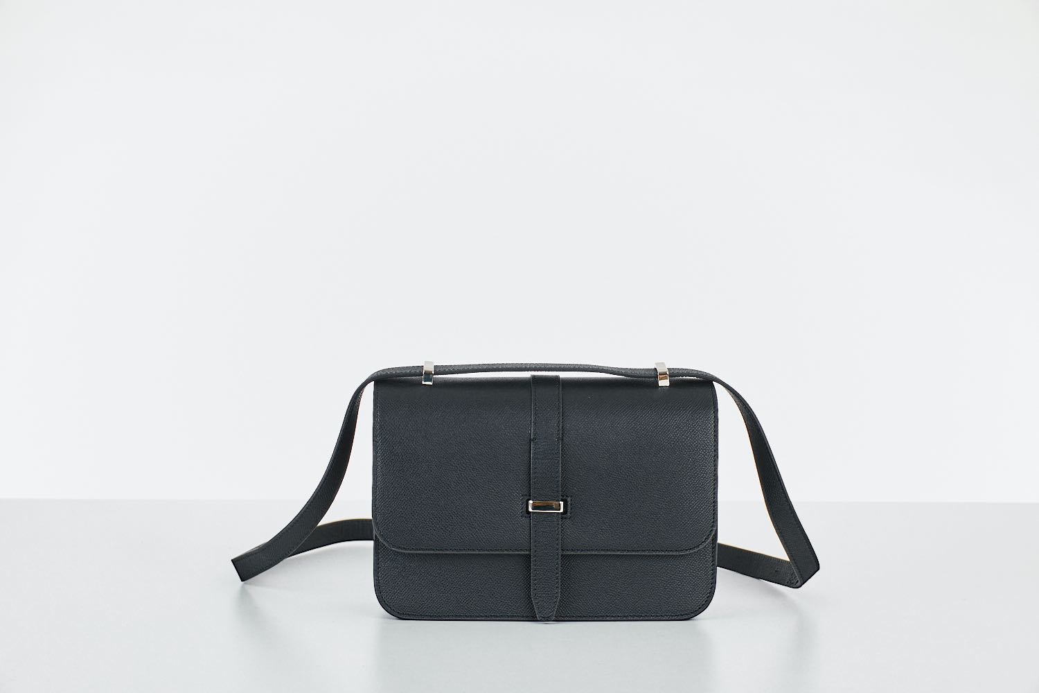Cover Me Epsom in Black (Sliver)