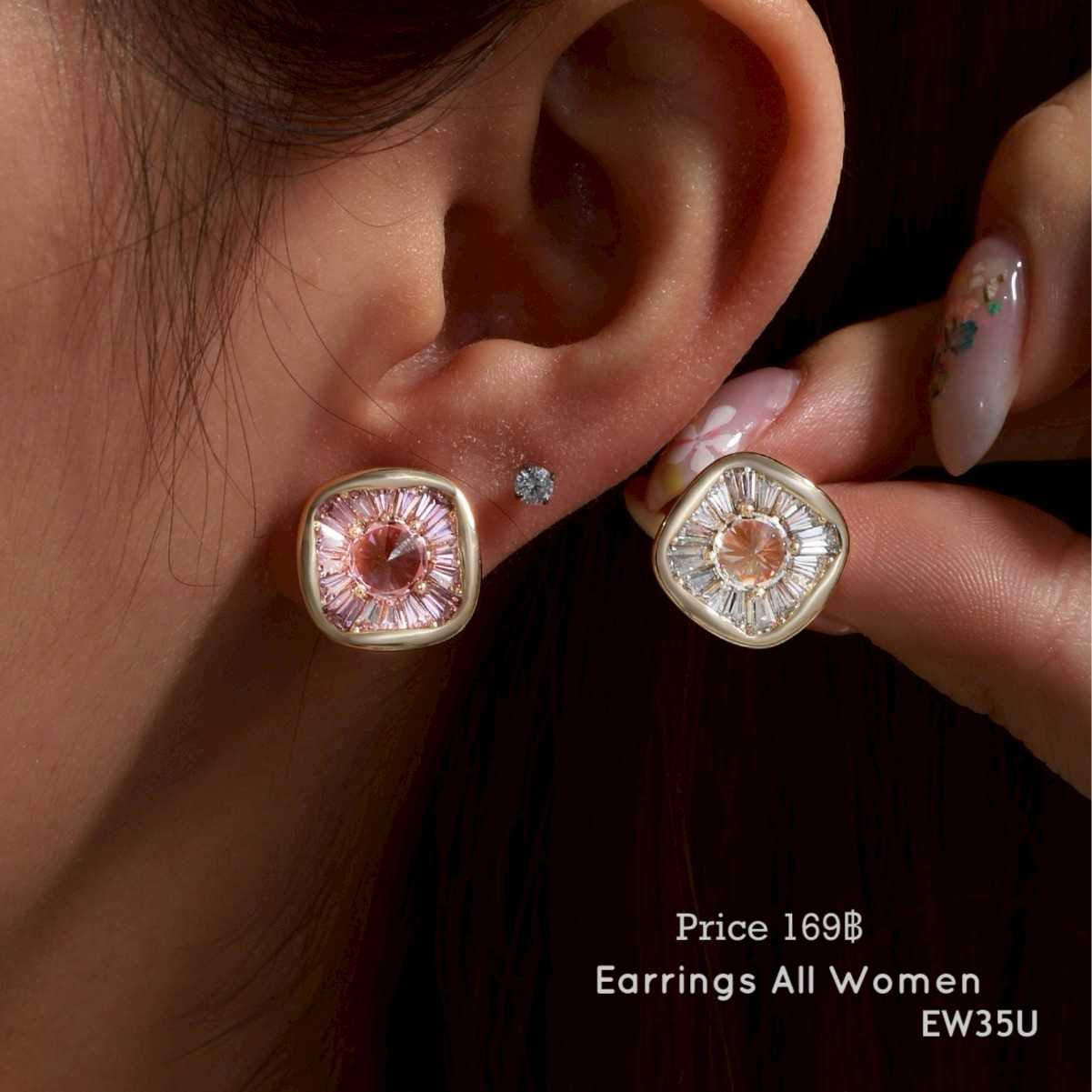 EW35U ต่างหูติดหูสีชมพู