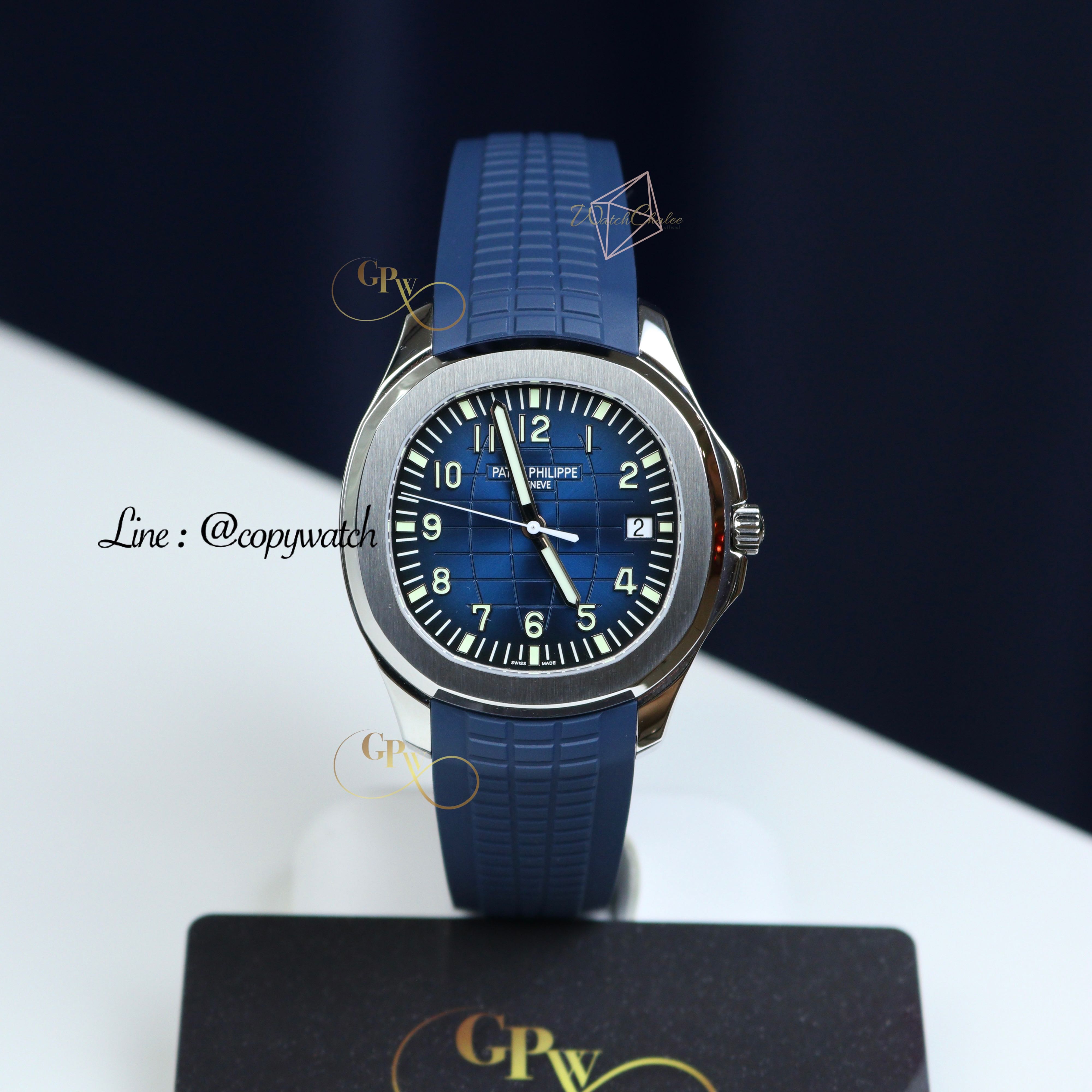 Patek Philippe Aquanaut PP5168G 42 mm. Blue automatic swiss movement