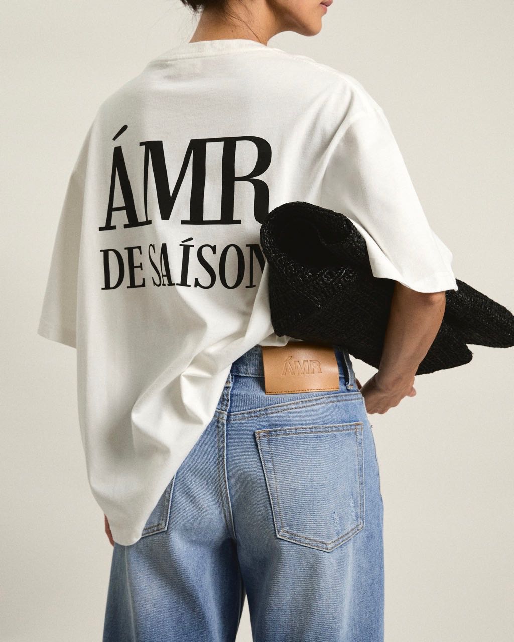 AMR DE SAISON ( AIMER ) - AMR DE SAISON Logo T-Shirt in White