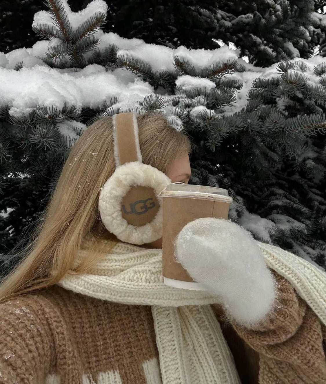 UGG EARMUFFS
