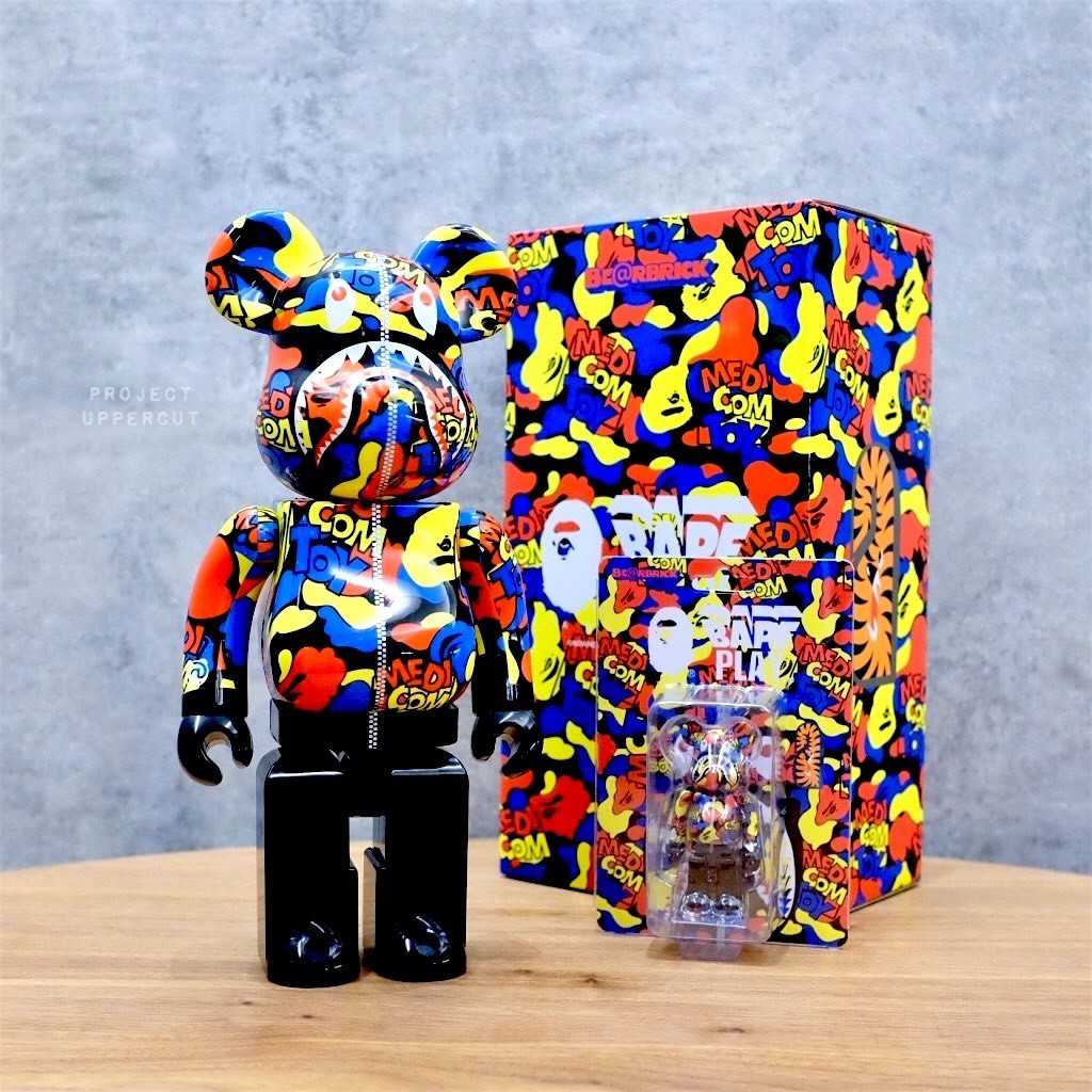 BE@RBRICK 400%+100% A BATHING APE® x MEDICOM TOY - Camo Shark [Displayed / Like New]