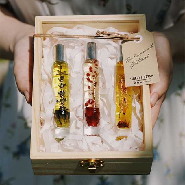 { GIFT SET } WOOD BOX : BOTANICAL GIFTSET