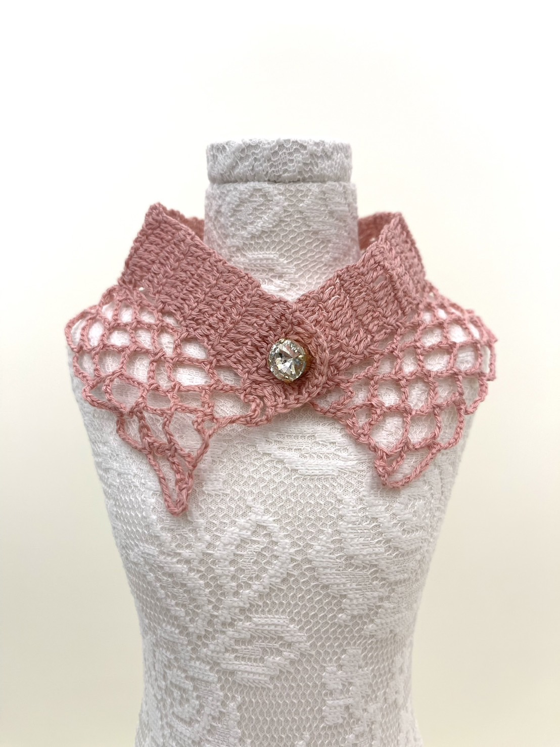 La Poupee (S) Crystal Collar Pink