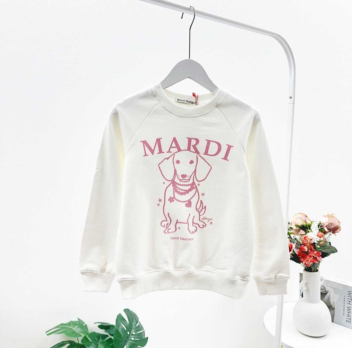 พร้อมส่ง  mardi Ddanji  sweatshirt