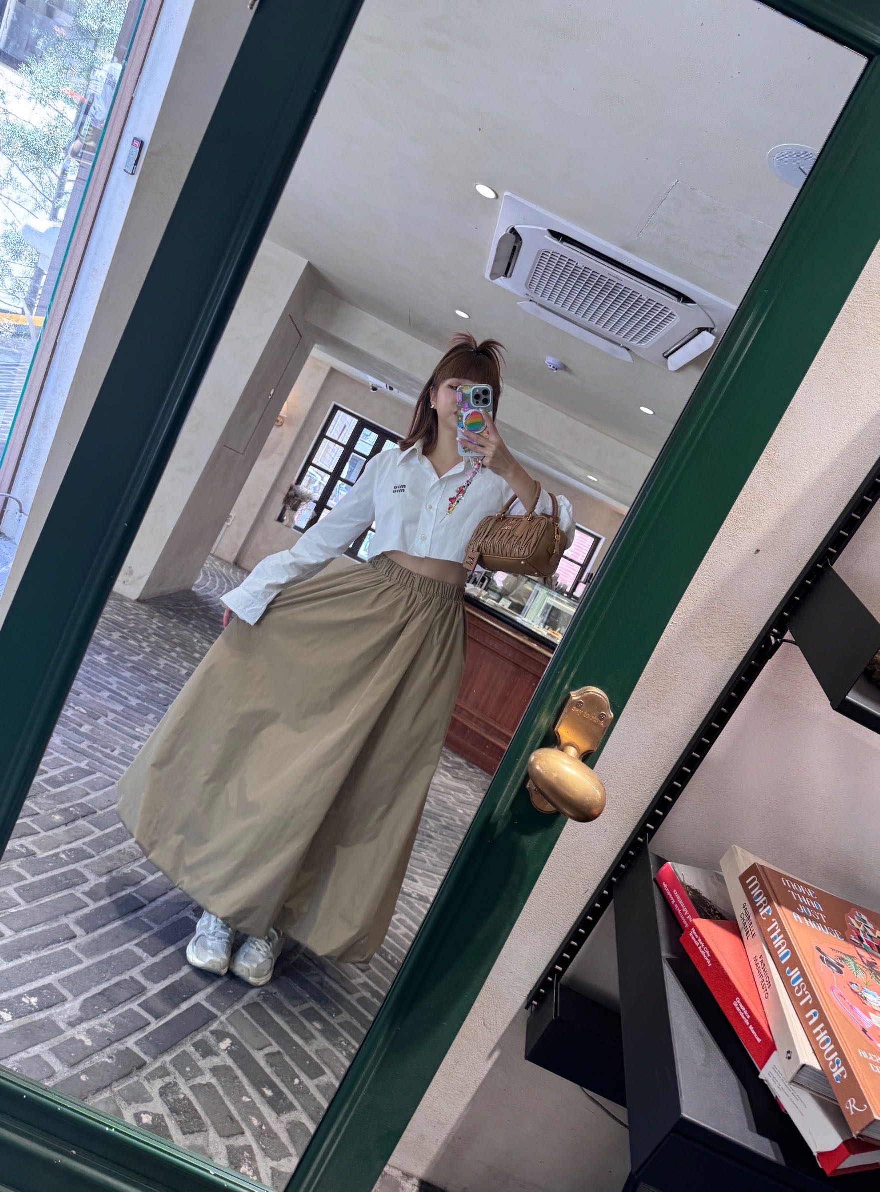 L995 - Balloon skirt