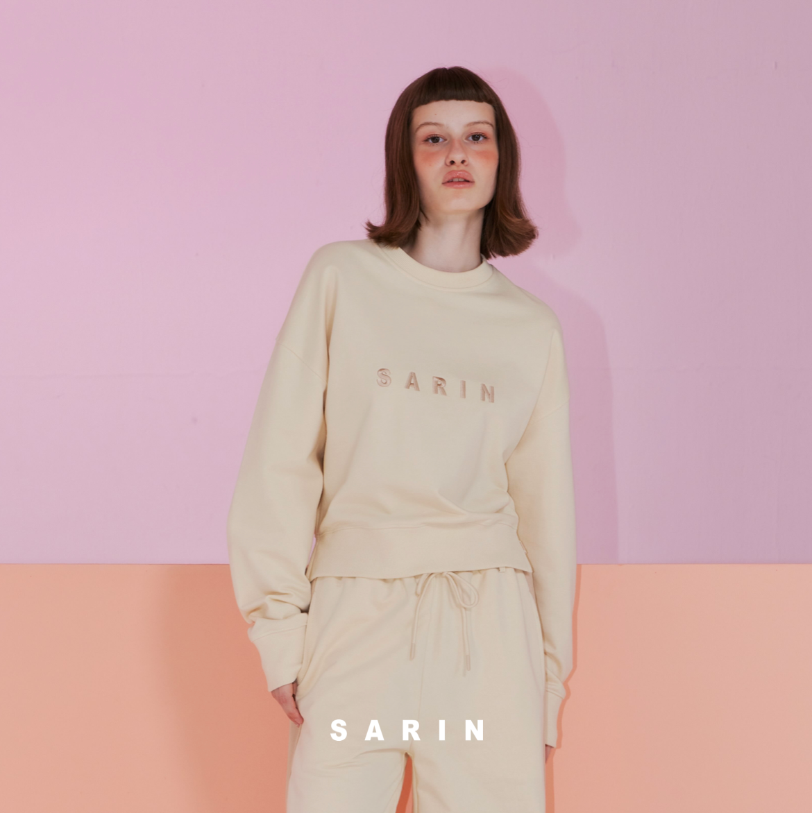SARIN Girlfriend Sweater ตัวสั้น