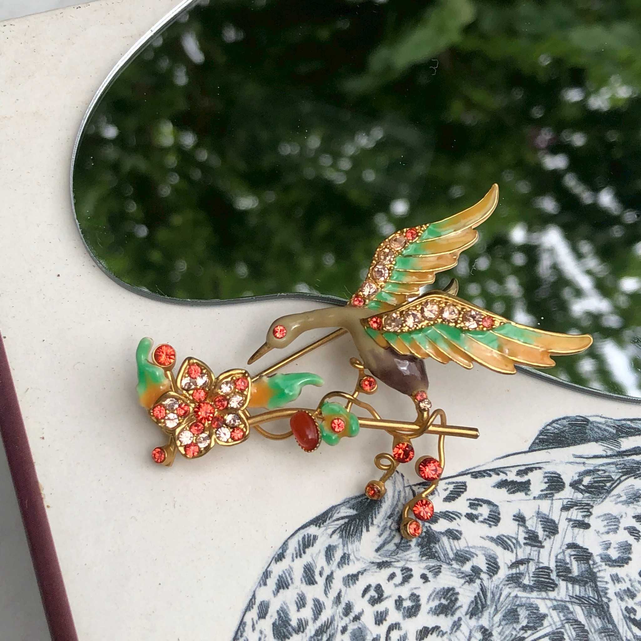 Vintage Phoenix Brooch, with Beautiful Flowers 🕊️💐🪽 เข็มกลัดวินเทจนกฟินิกซ์เกาะกิ่งดอกไม้