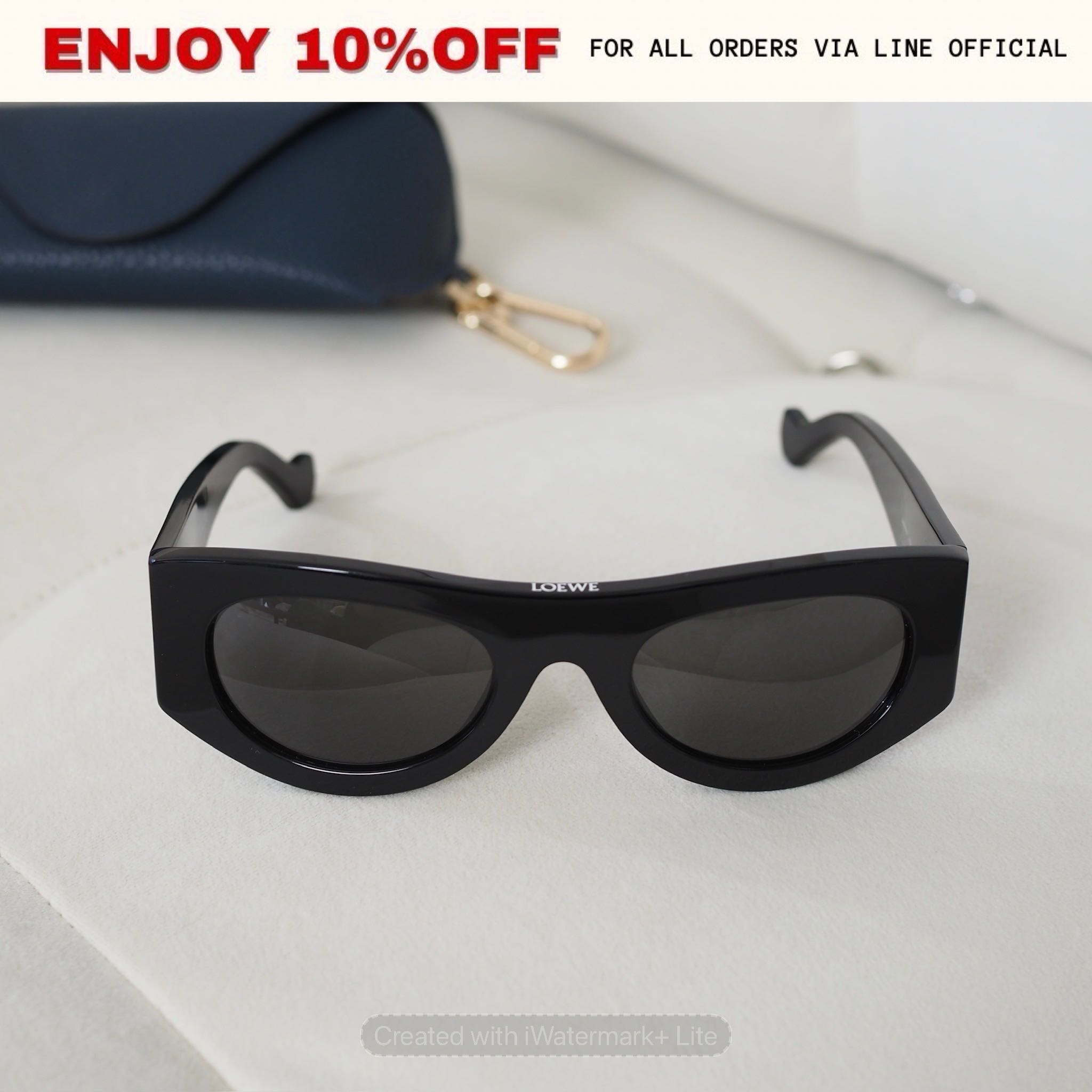 (C)📍LIKE NEW📍LOEWE Wrap Sunglasses สี Black | ACC