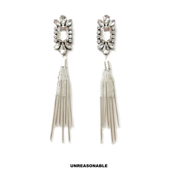 ต่างหูคริสตัลระย้า สีเงิน น้ำหนักเบา UA0430-01 Unreasonable Accessories