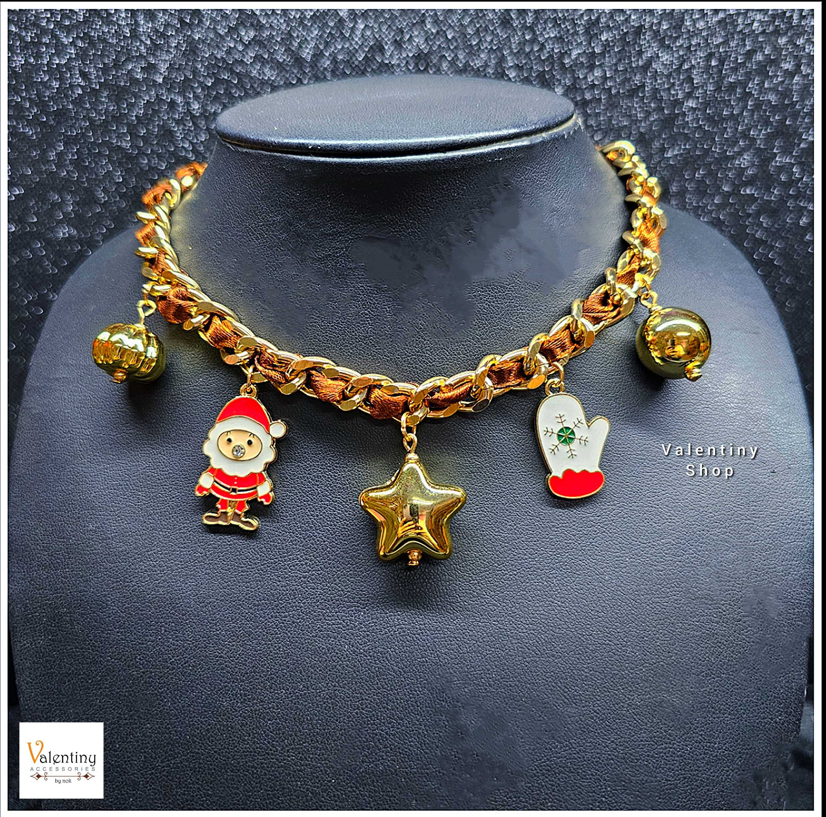 ERN098 สร้อยข้อมือ คอลเล็กชั่นคริสต์มาส งานสร้อยเบิสสีทองพันผ้าริบบิ้นสีน้ำตาลห้อยจี้คริสต์มาสน่ารัก