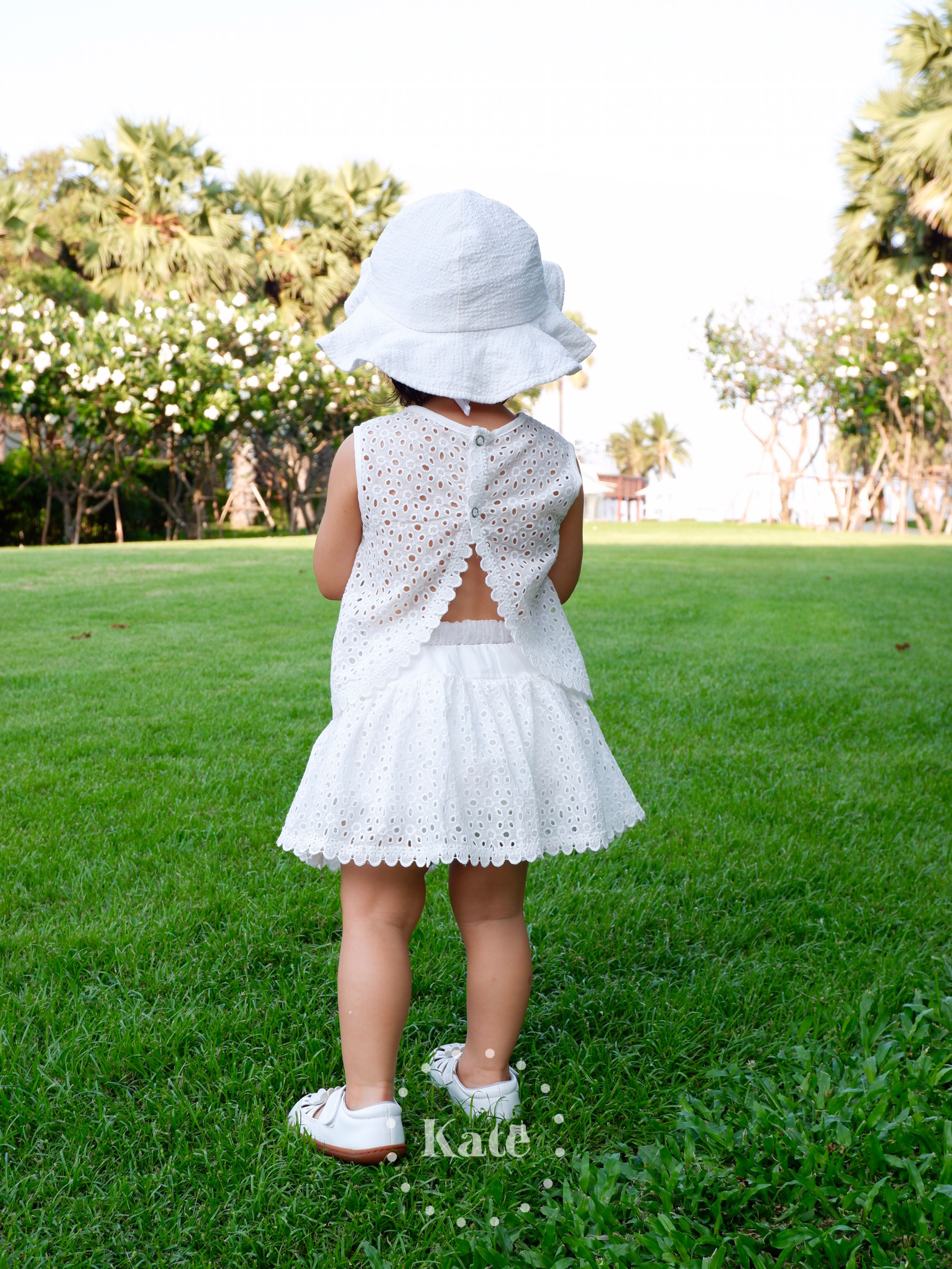 White flowers set 2 pcs. 