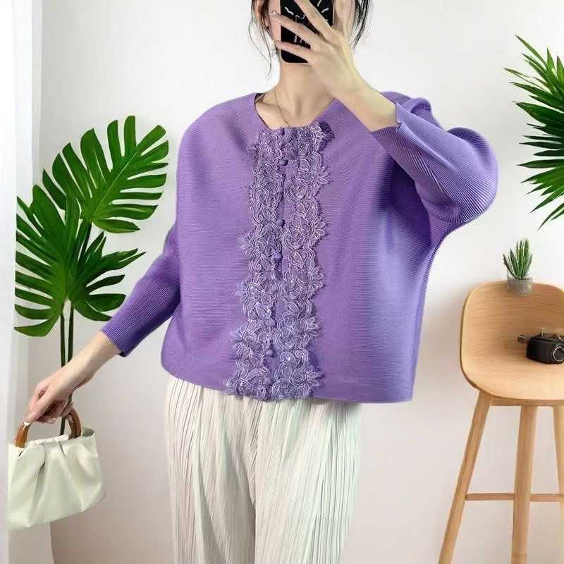 Pre-order รหัส50-01 จองเสื้ออัดพลีท (ส่ง5/9/68)