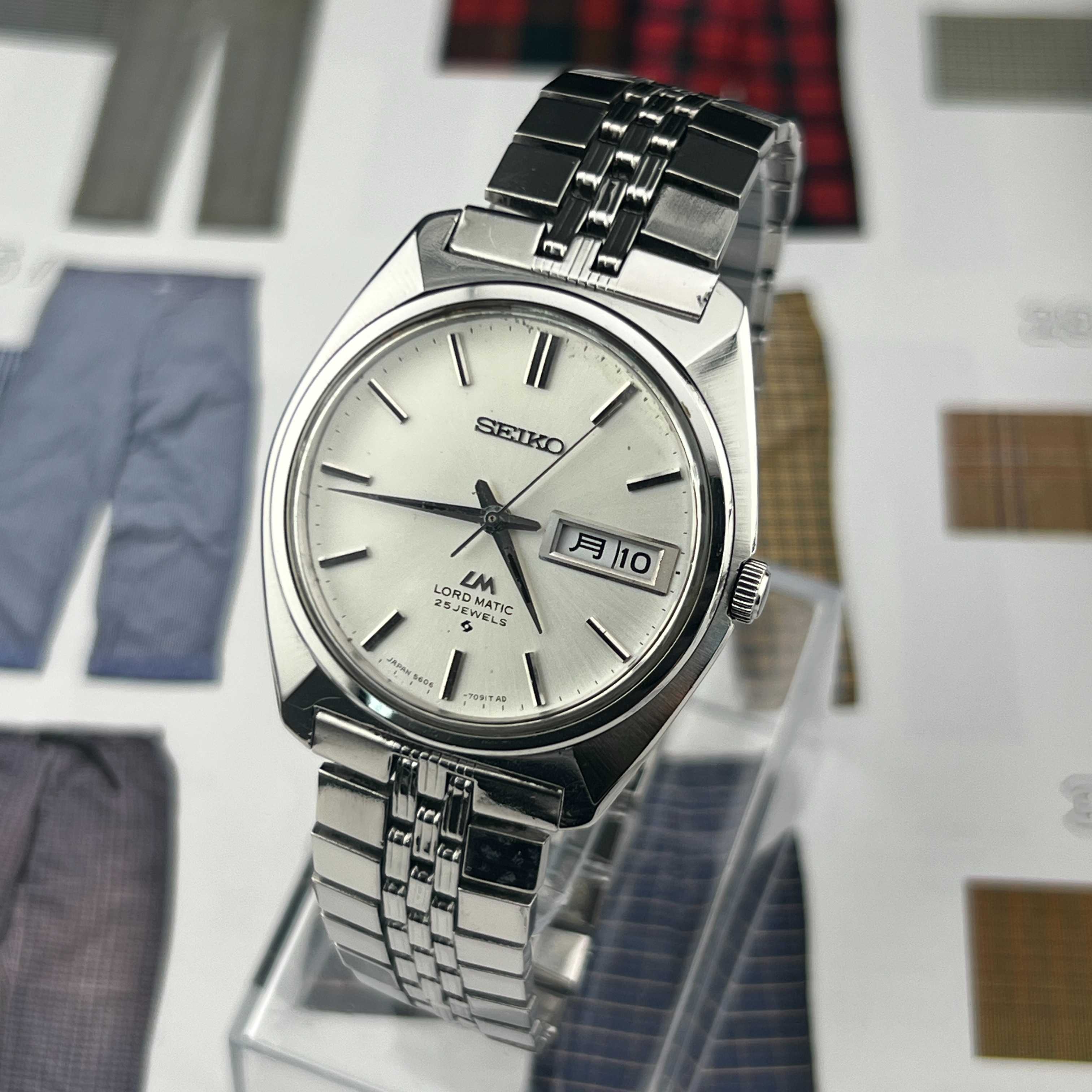 Vintage Seiko Lord Matic Automatic 25Jewels Silver Dial Ref.5606-7000 Days/Date Kanji Japan 1970