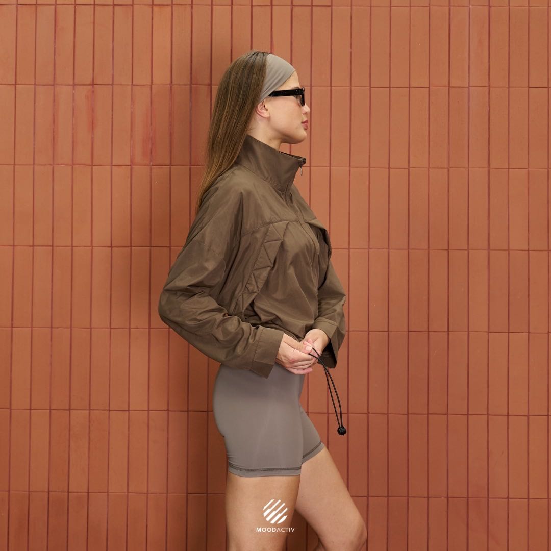 WOMEN LIGHT SWEATY JACKET