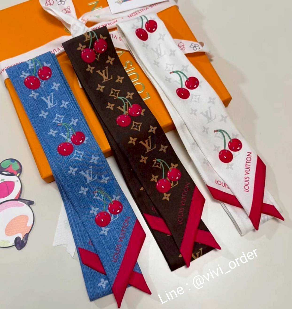 ( SALE ) Louis Vuitton Cherry Bandeau 