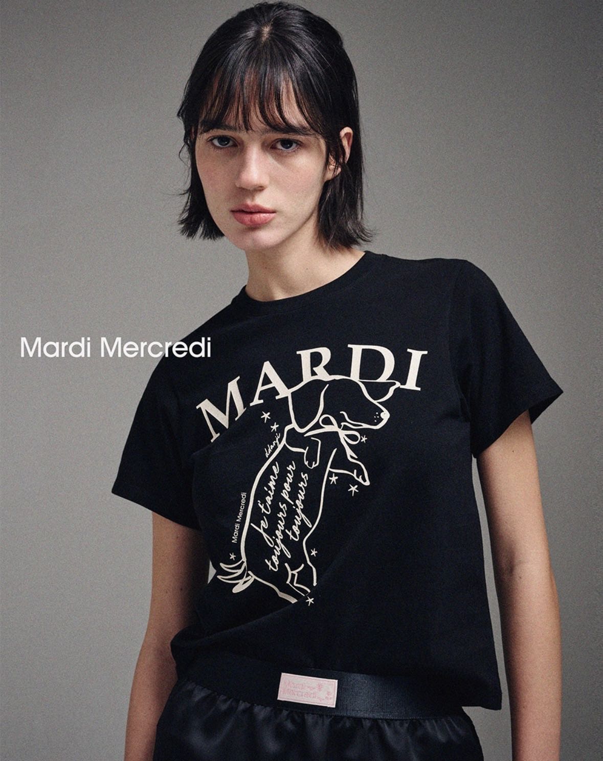 (พร้อมส่ง) Mardi mercredi slim tshirt swing the tail ddanji black cream