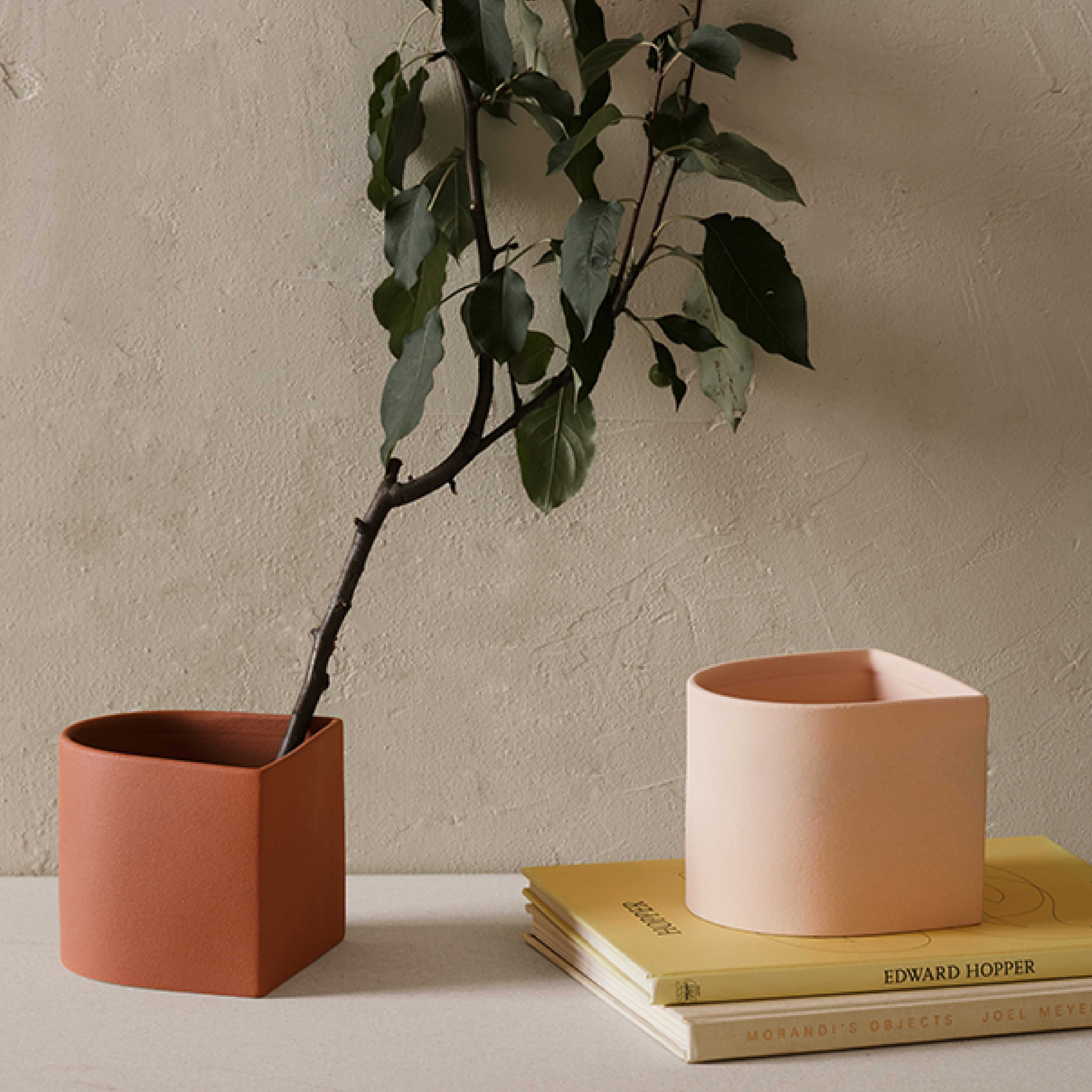 U-shaped Nordic pot set