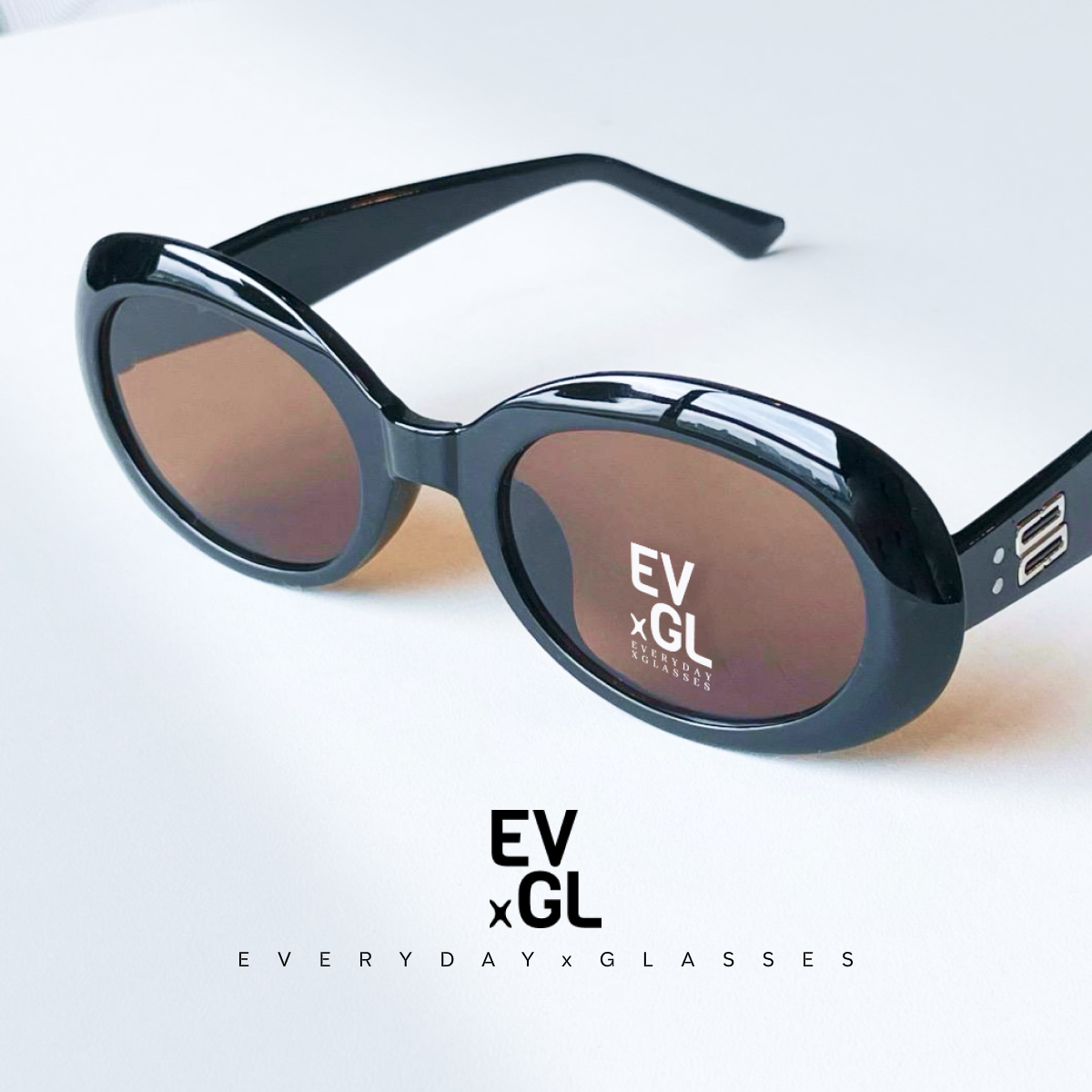 Let's Joy แว่นกันแดดUV400 รุ่น Kurt Cobian สไตล์เคริทแฟชั่นยุค 80 สนุก เสน่ห์ สีสันสดใส ในแบบตัวเอง