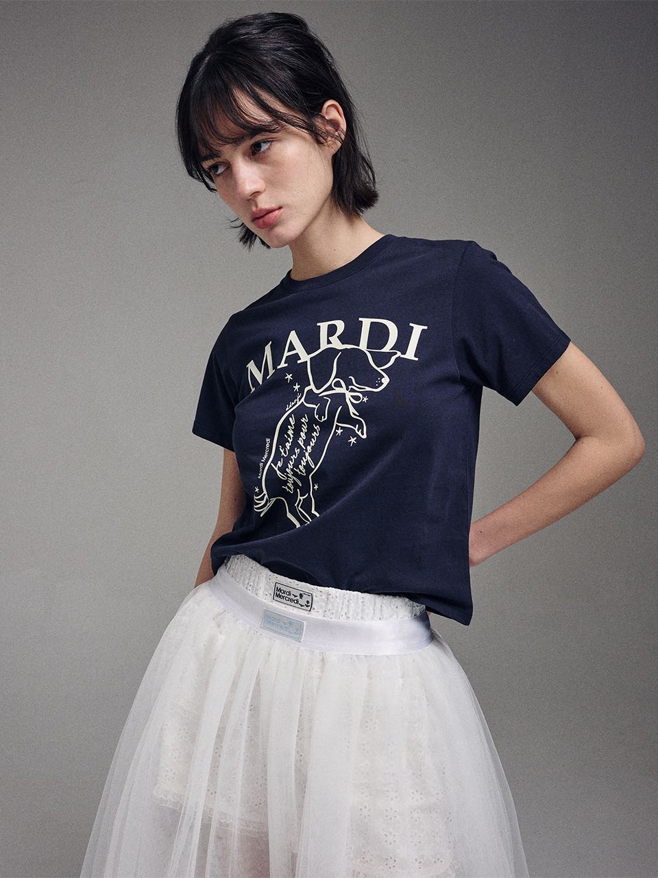 Mardi slim T-shirt  สีกรม (พร้อมส่ง)