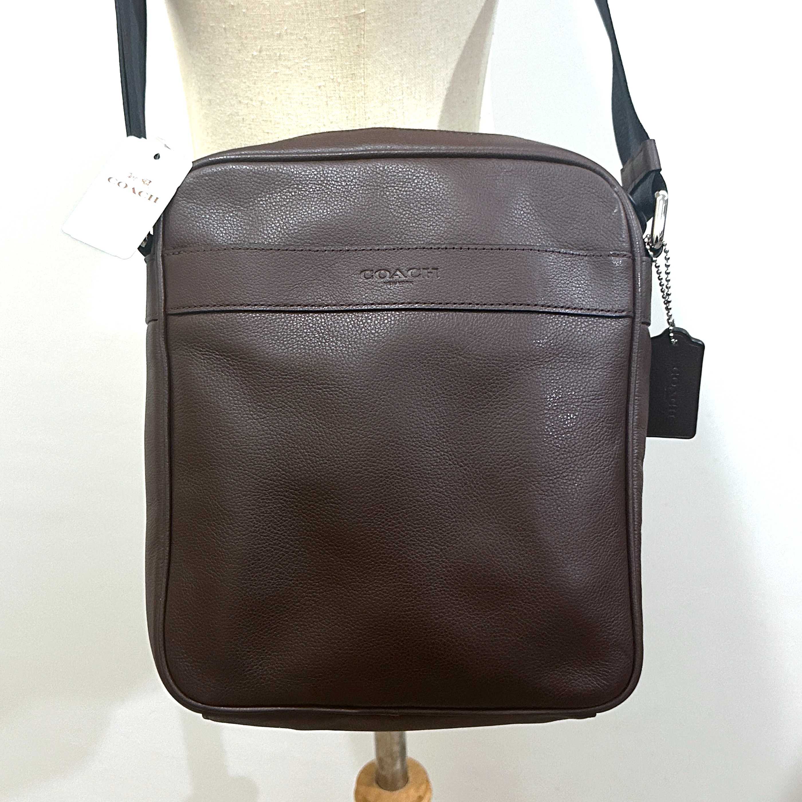 กระเป๋าสะพาย COACH ของแท้ มือ 1 COACH 54782 Men Smooth Leather Flight Bag Mahogany