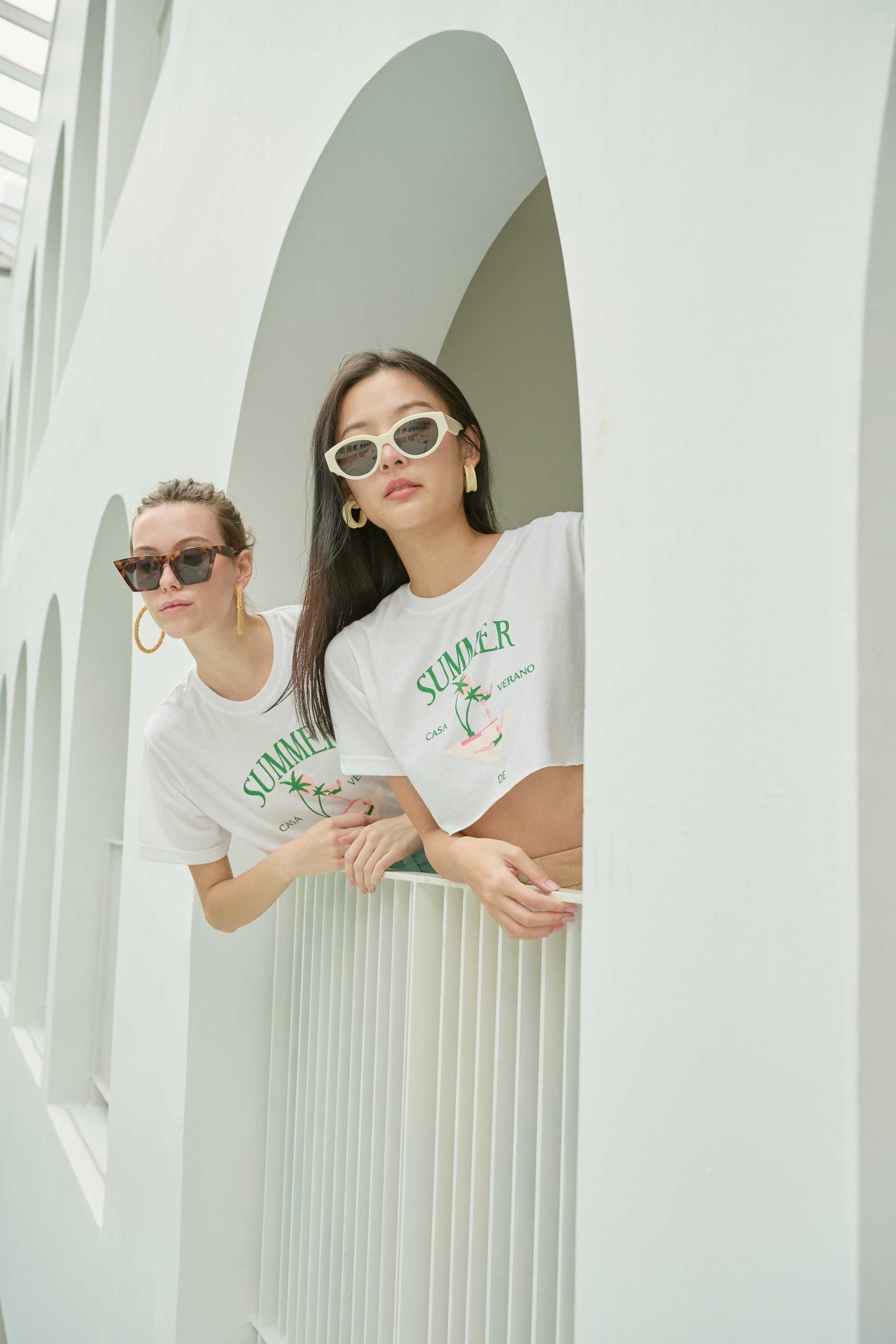 Casa De Verano Crop T-shirt