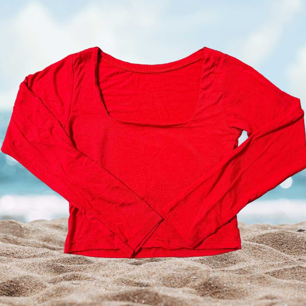 เสื้อครอปแขนยาวคอกว้าง ผ้ายืด- Beach tank top