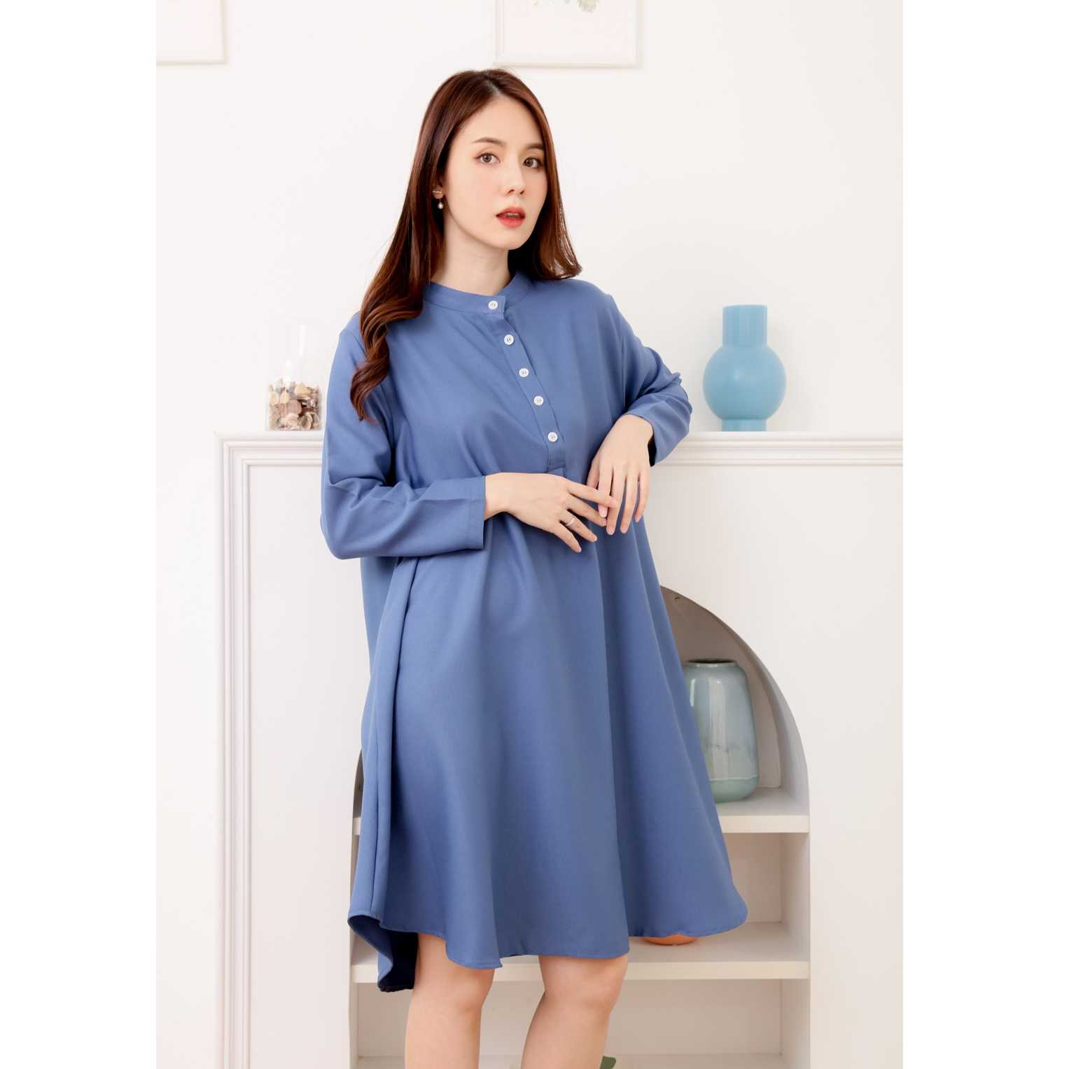 เดรสสีพื้นทรง oversize งานสวย ผ้าดี ใส่สบายมาก - สีน้ำเงิน