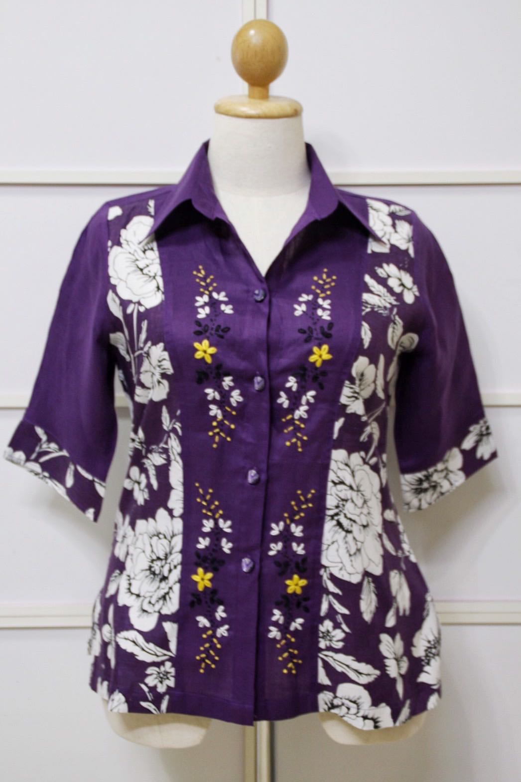 เสื้อสตรีผ้าลินิน เสื้อลินิน เกรดงานคุณภาพตัดเย็บเนียบ