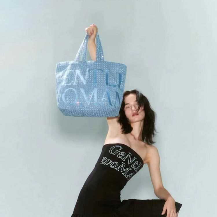 GENTLEWOMAN GLITTER DENIM BAG สวยจึ้ง เกินต้าน  แท้ 💯จาก shop ✅