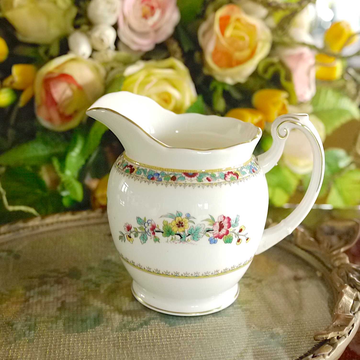 เหยือกน้ำ Coalport Ming Rose