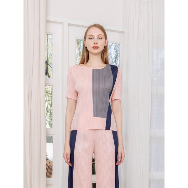ปรับราคาลง!! 2MUAY รุ่น GJO1051-9 เสื้อพลีทคุณภาพ COLOR BLOCK PLEATED TOP 4 สี FREE SIZE
