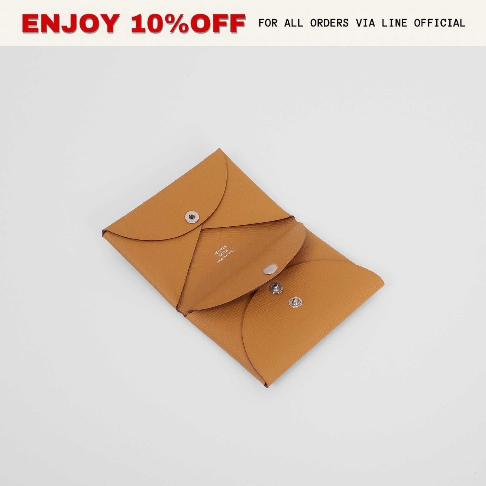 (C) NEW! HERMES Calvi Duo Card Holder In Sesame Epsom | Bag