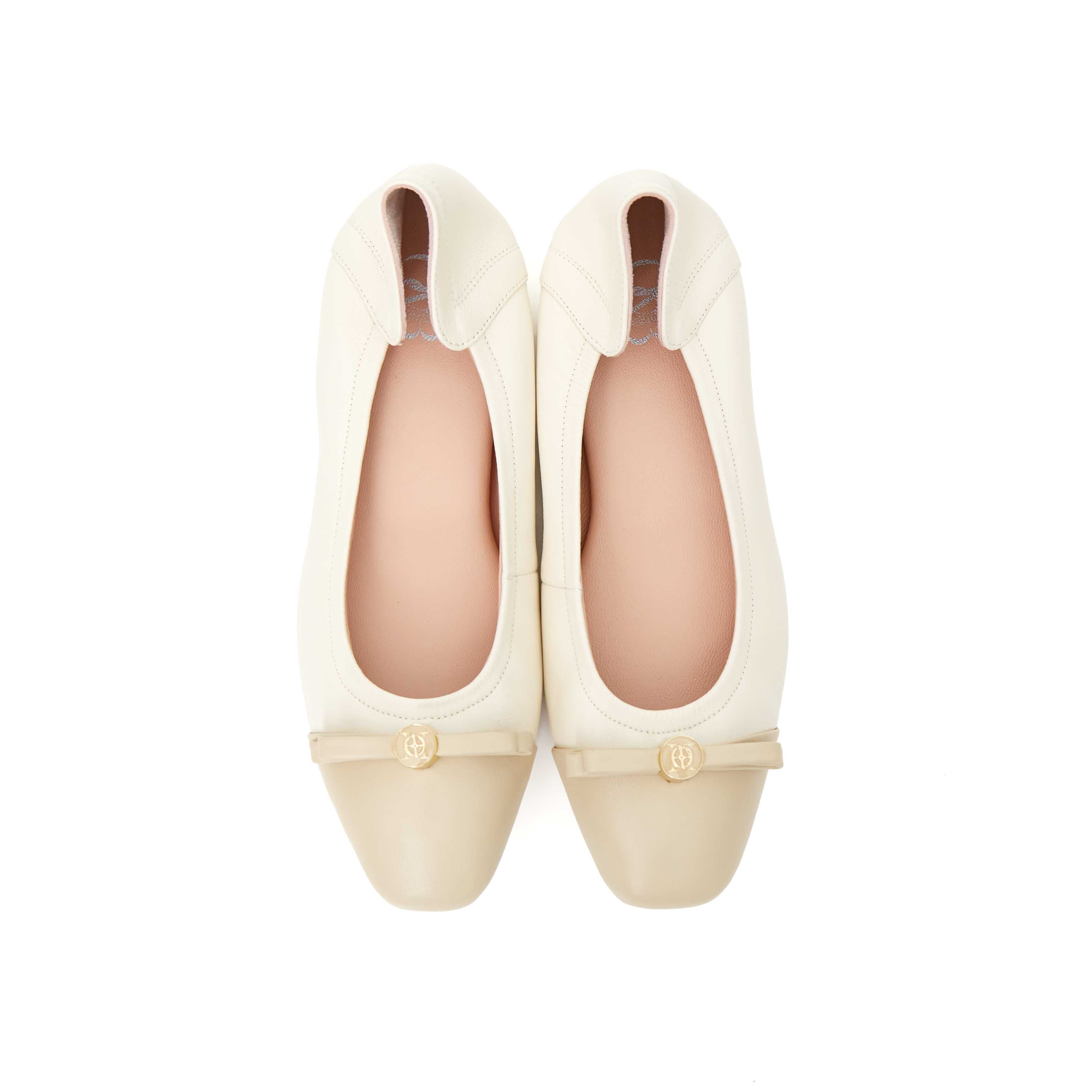 OandB Audrey Her in Beige Avenue