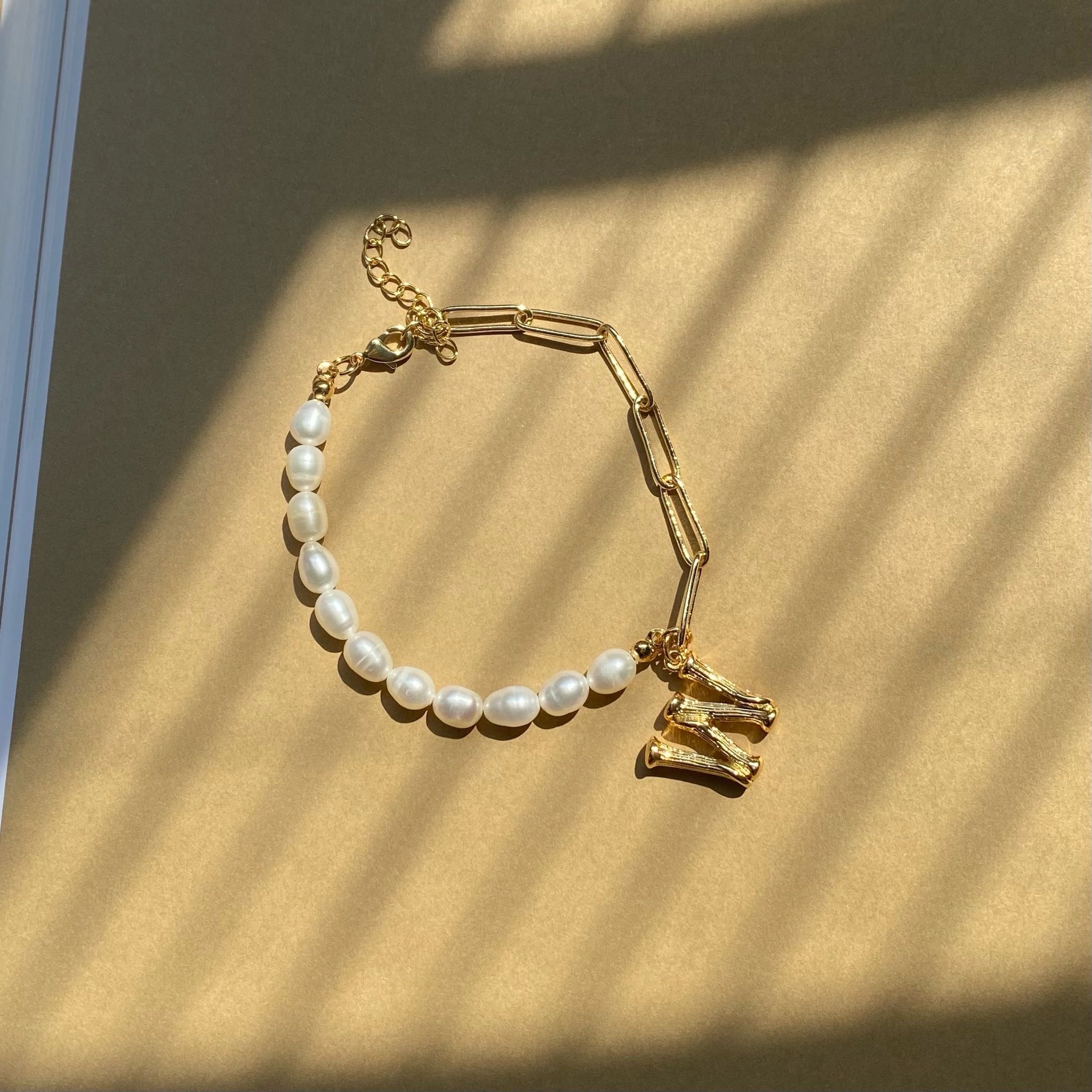 Pearl x Chain Alphabet Bracelet