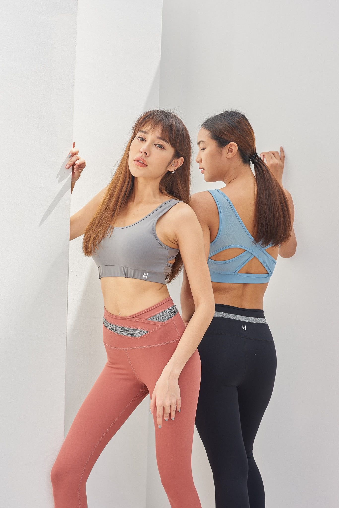 Sport bra B010