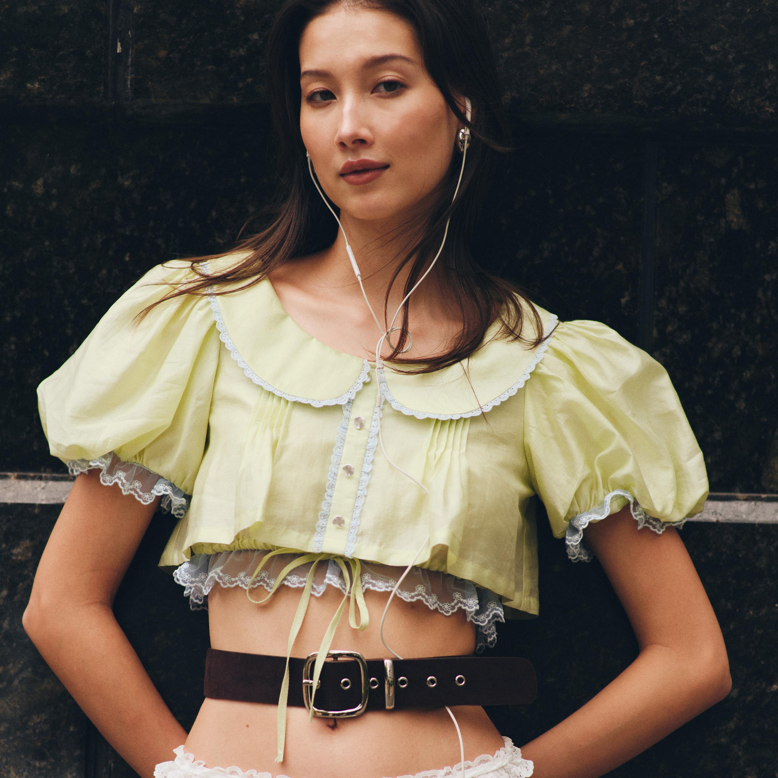 Mitr Memo Doll Crop Top