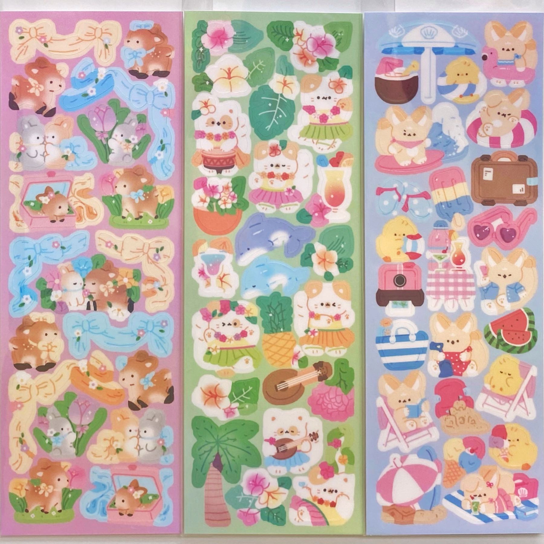Pompomroom sticker