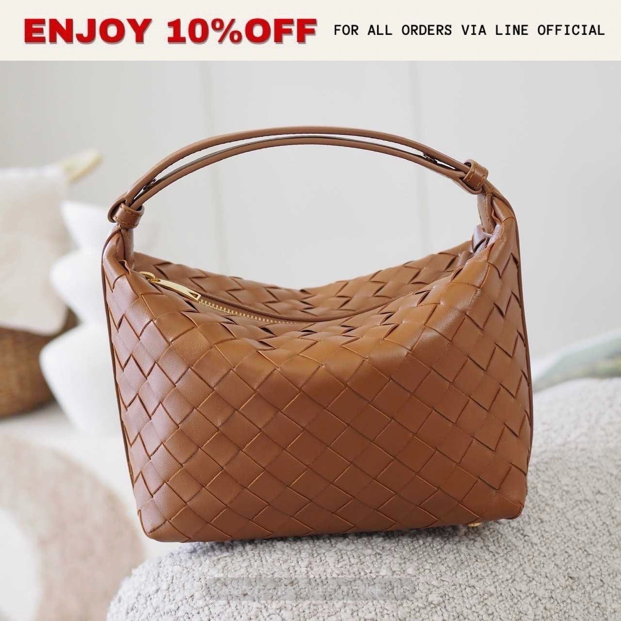 NEW! BOTTEGA VENETA Mini Wallace สี Wood | Bag