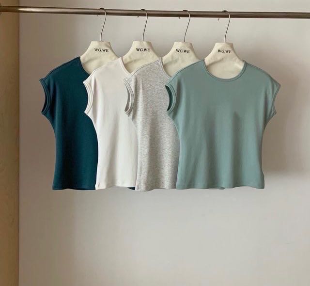 Basic T-shirt (white/ grey/ light green/ dark grey green)