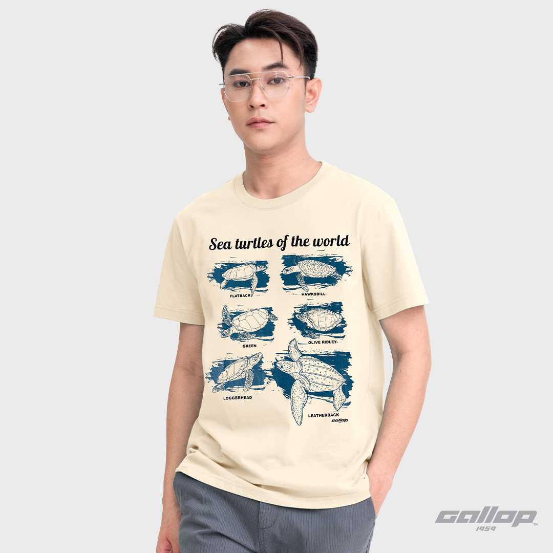 GALLOP : Graphic Tee เสื้อยืดพิมพ์ลาย ผ้าคอตตอนผู้ชาย รุ่น GT9188 สี CREAM - ครีม / ราคาปกติ 990.-