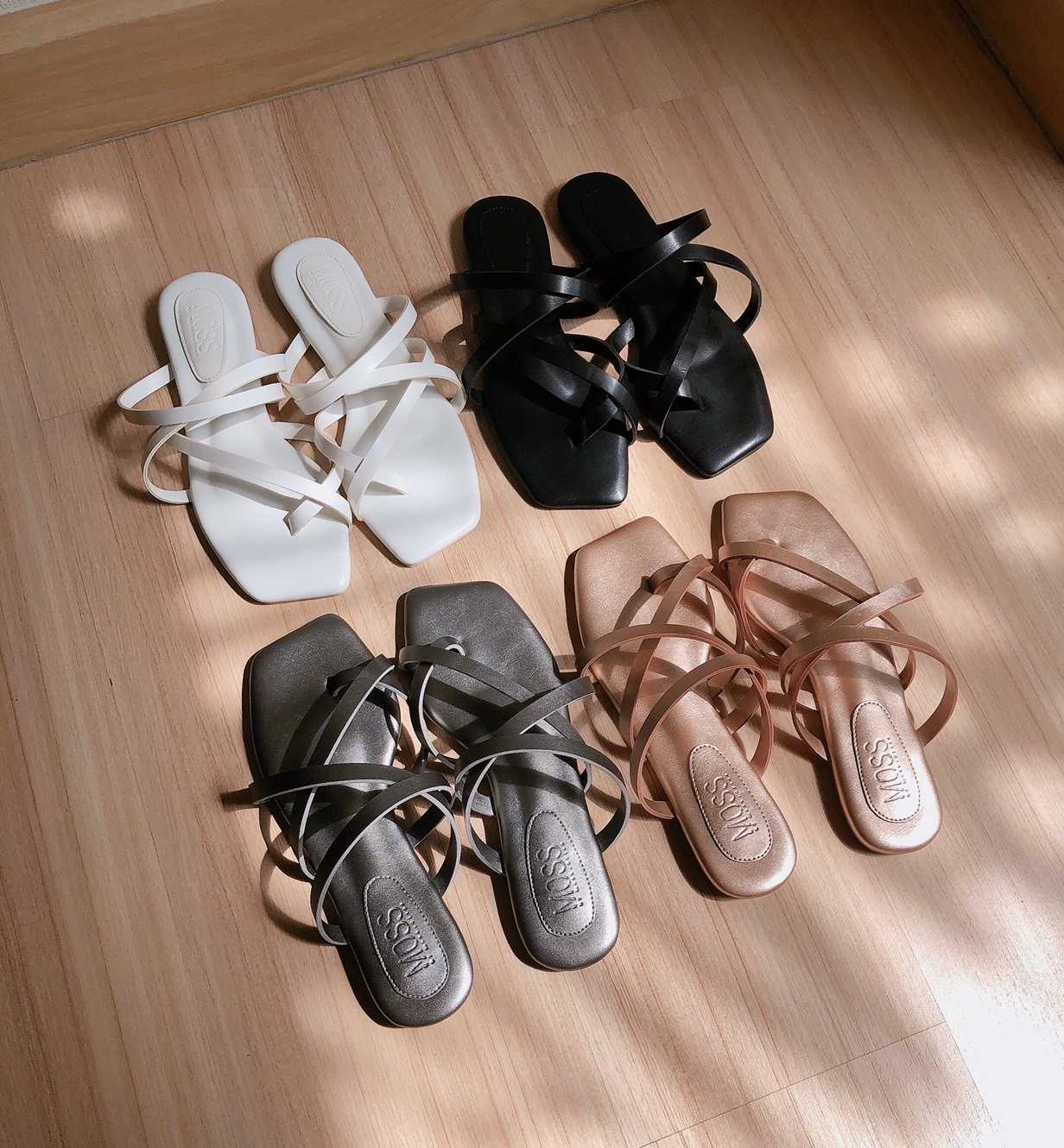 Toe Ring Cross Sandals