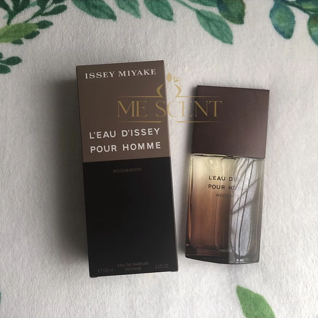 Issey Miyake L'Eau d'Issey Pour Homme Wood & Wood (EDP) แบ่งขาย