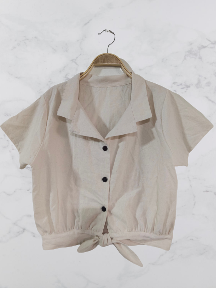 เสื้อแขนสั้นคอปกผูกโบว์ สีครีมผ้าดิบ