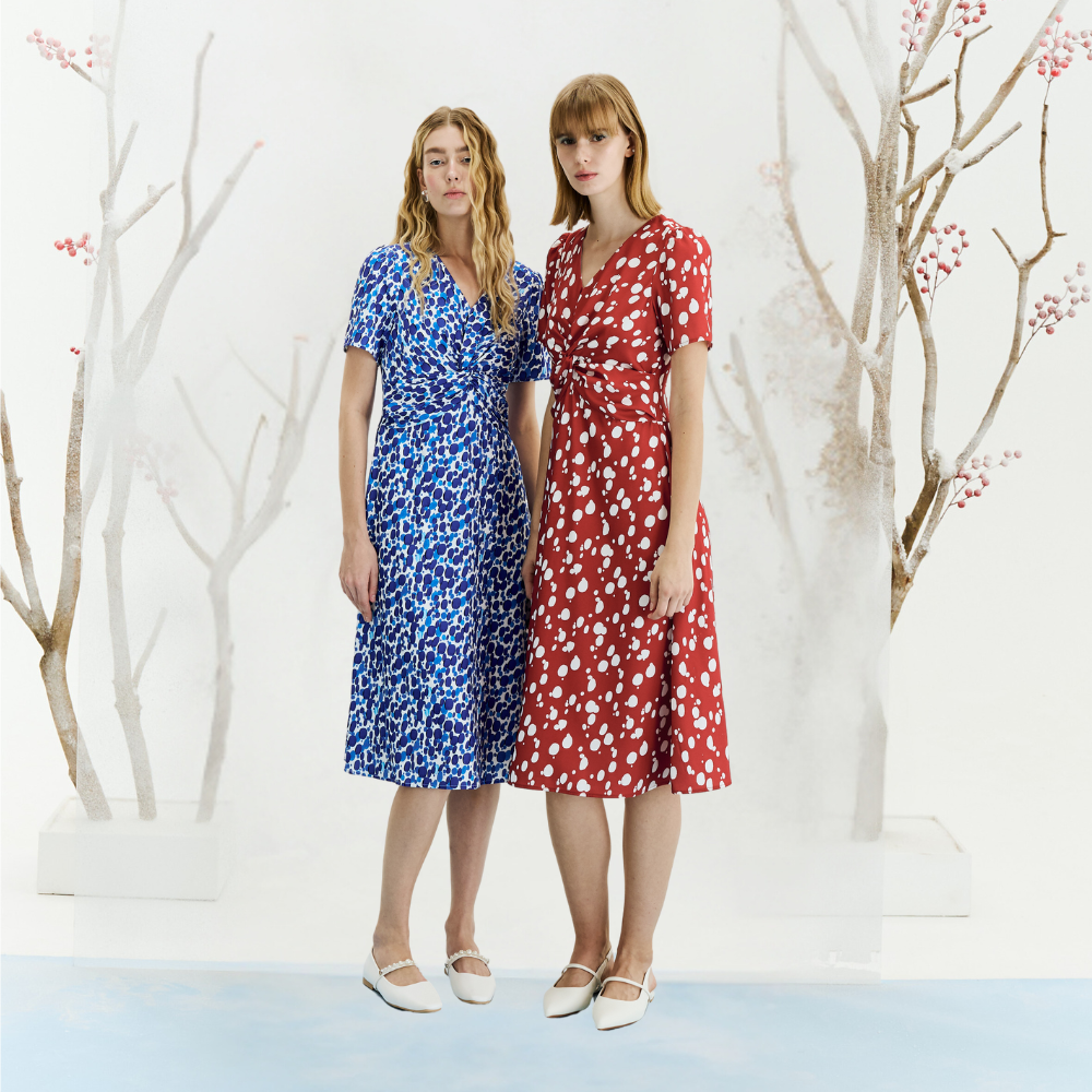 MAVE เดรส รุ่น Heart สี Blue flake,Holly red